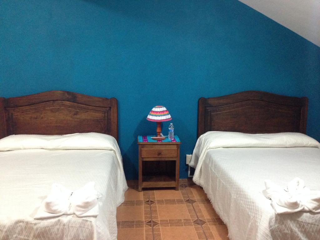 Hotel Posada Las Rosas San Cristobal de las Casas Quarto foto